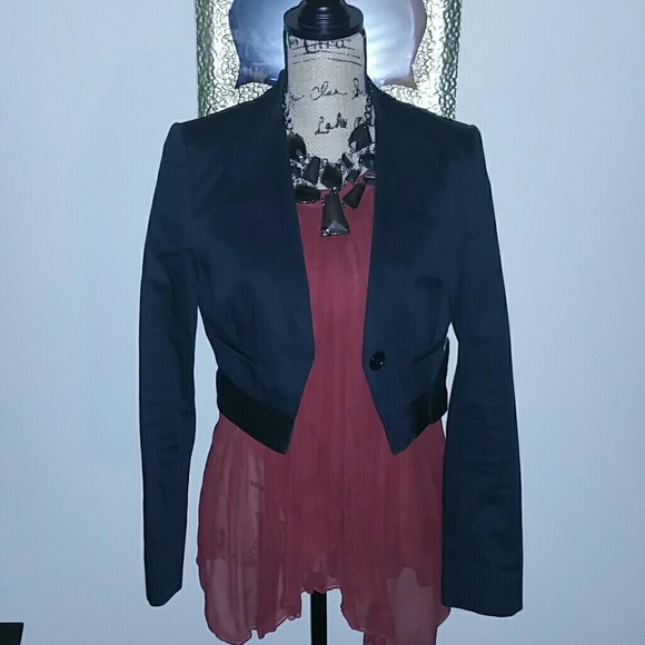 COPY - BCBG tuxedo blazer!!!! - Picture 1 of 3